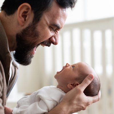 Lifestyle newborn photography with Dad and baby in Atlanta